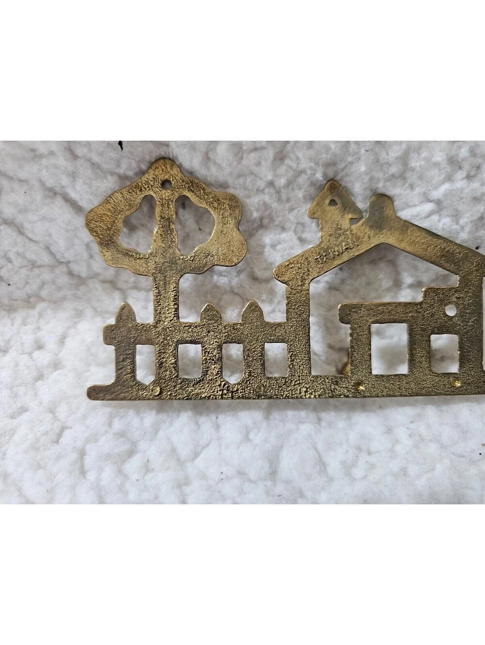 Vtg Wall Mount Key Holder House Tree Picket Fence Solid Brass 4 Key Hooks 4.5